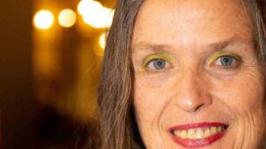 Ouka Leele protagoniza una exposición gratuita que recupera la fotografía, la pintura y la cultura visual del Madrid de los años ochenta